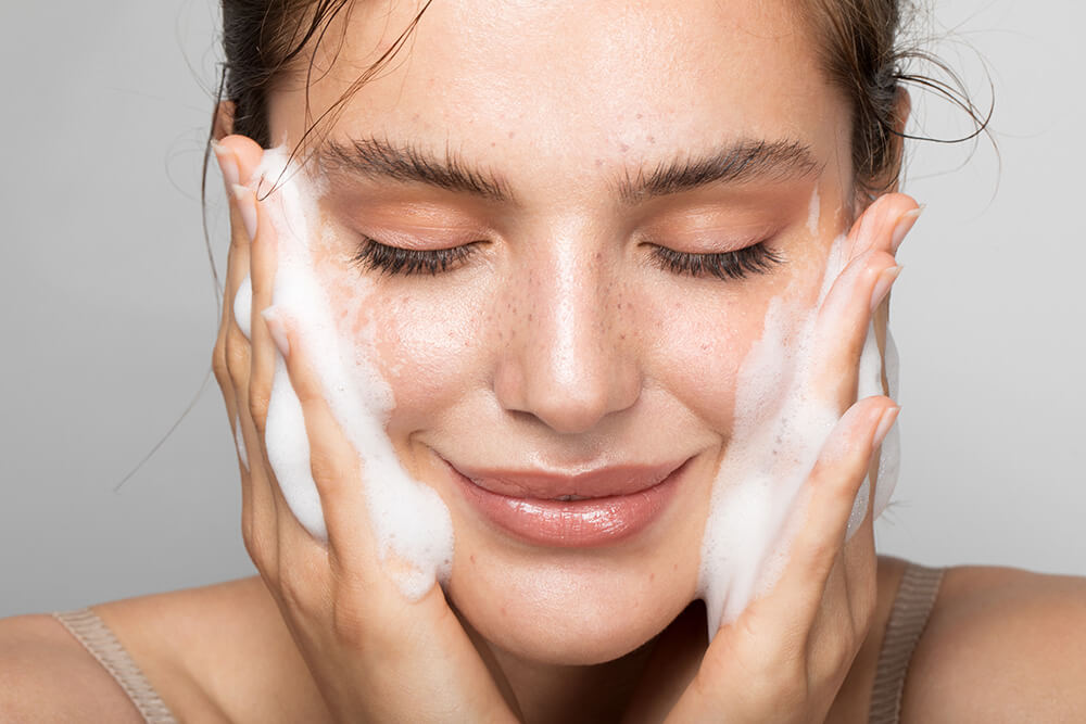 The Ultimate Guide to Moisturisers and Toners for Your Skincare Routine The Ultimate Guide to Moisturisers and Toners for Your Skincare Routine